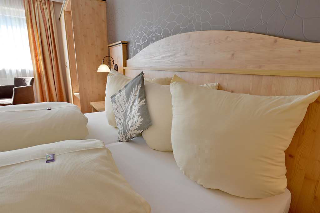 Hotel Mesnerwirt Westendorf Værelse billede